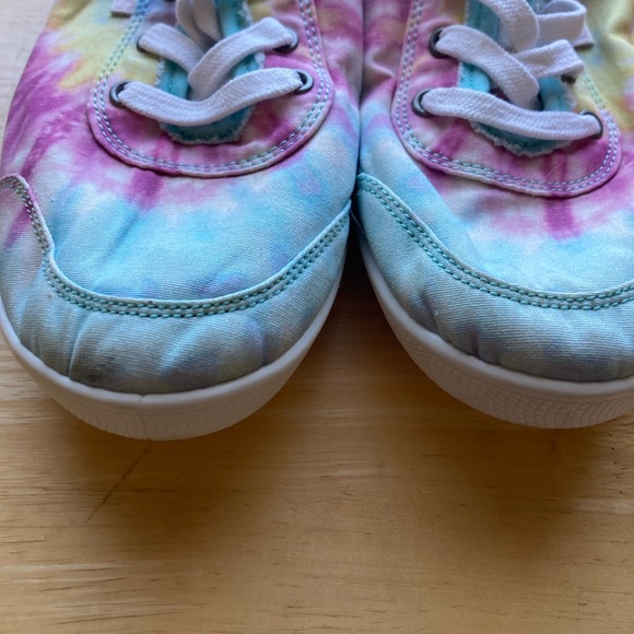 BOB’S From Sketchers Memory Foam Tie Sye Sneakers Size 10. - Picture 2 of 8